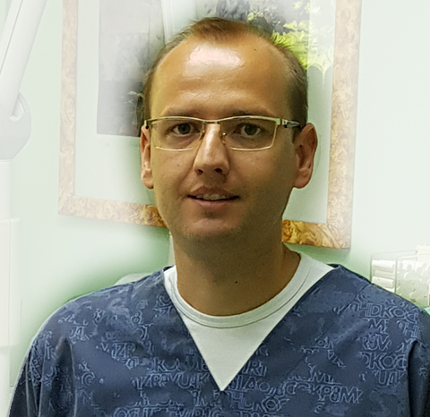 Dr Aleksandar Pavlović